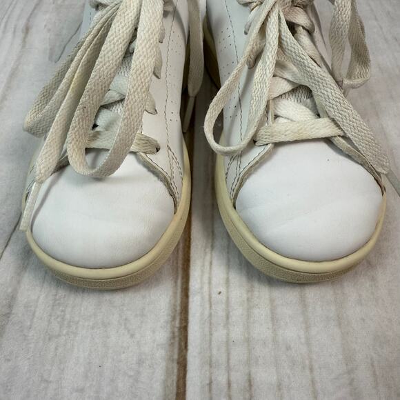 Kids Adidas White Lace Up Low Top Sneakers Size 12K - Picture 2 of 9